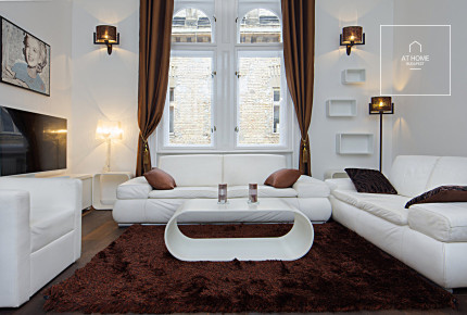 Elegant apartment for rent Budapest VI. district, Terézváros