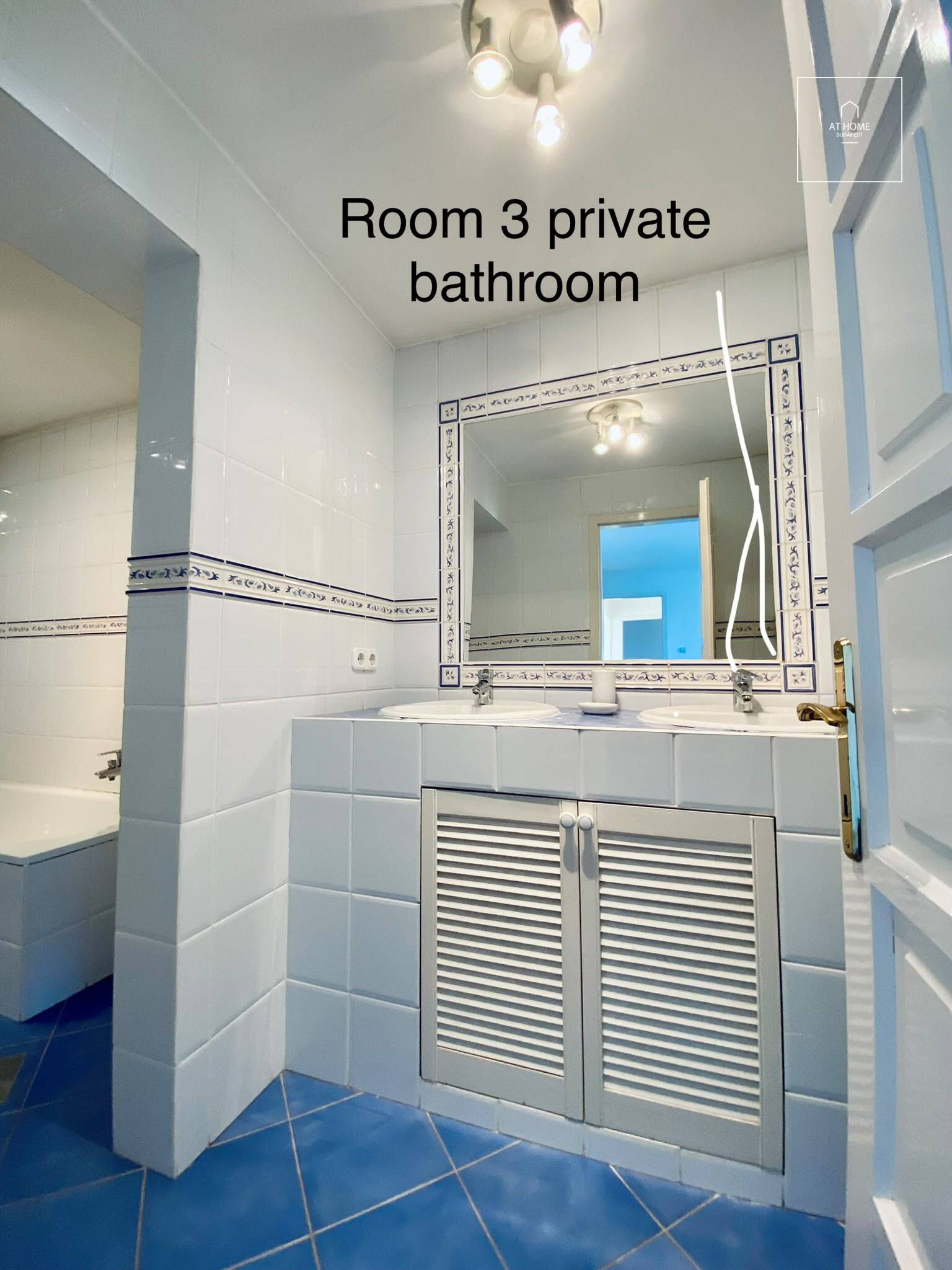 Exclusive Furnished Apartment in the Heart of Krisztinaváros