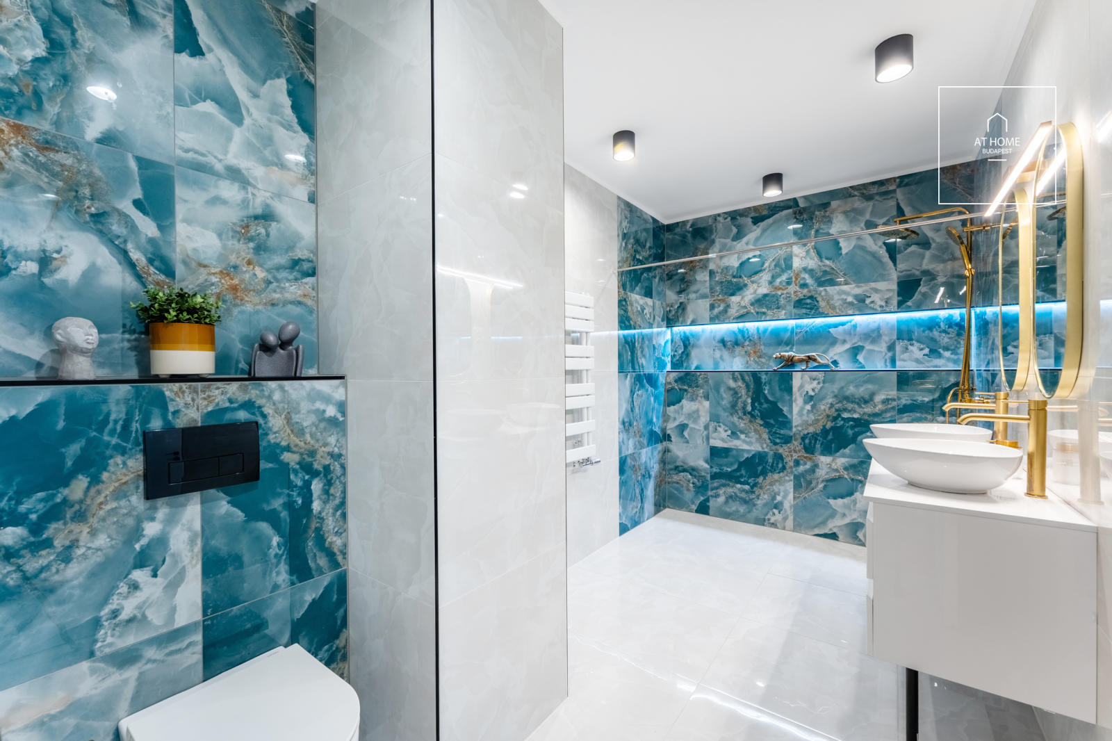Grand Passage Signature Residence – Luxury Penthouse Apartment in the Heart of Budapest