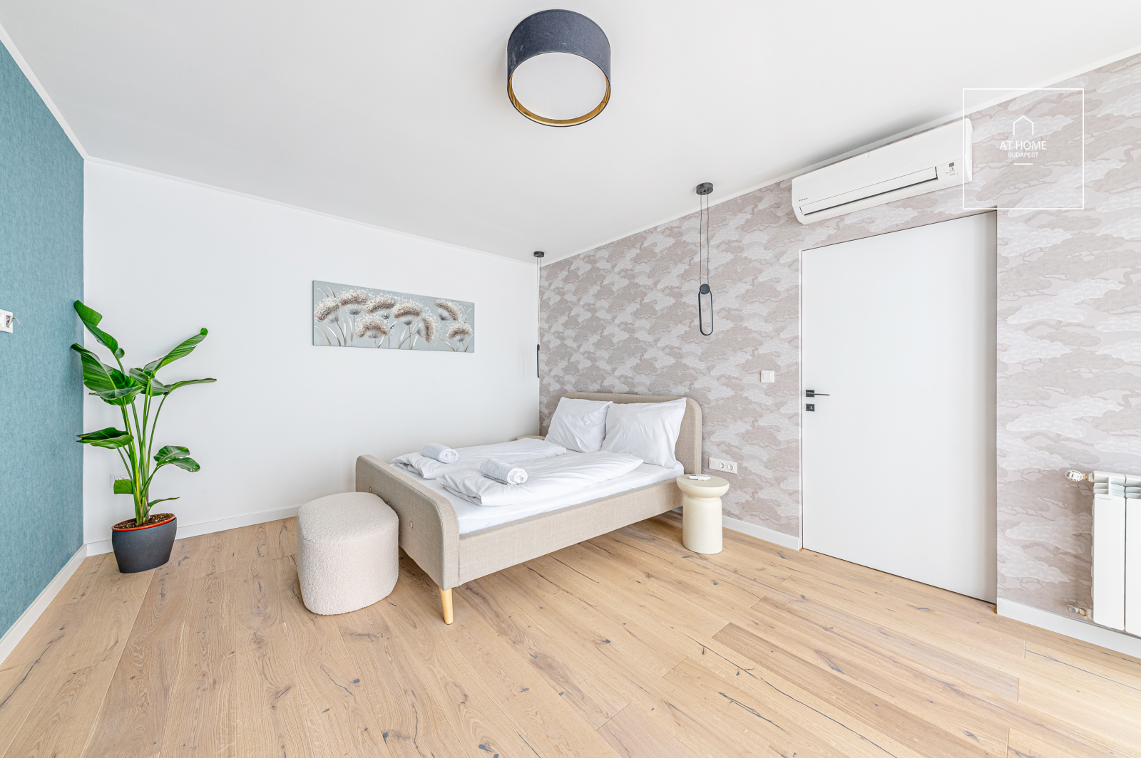 Grand Passage Signature Residence – Luxury Penthouse Apartment in the Heart of Budapest
