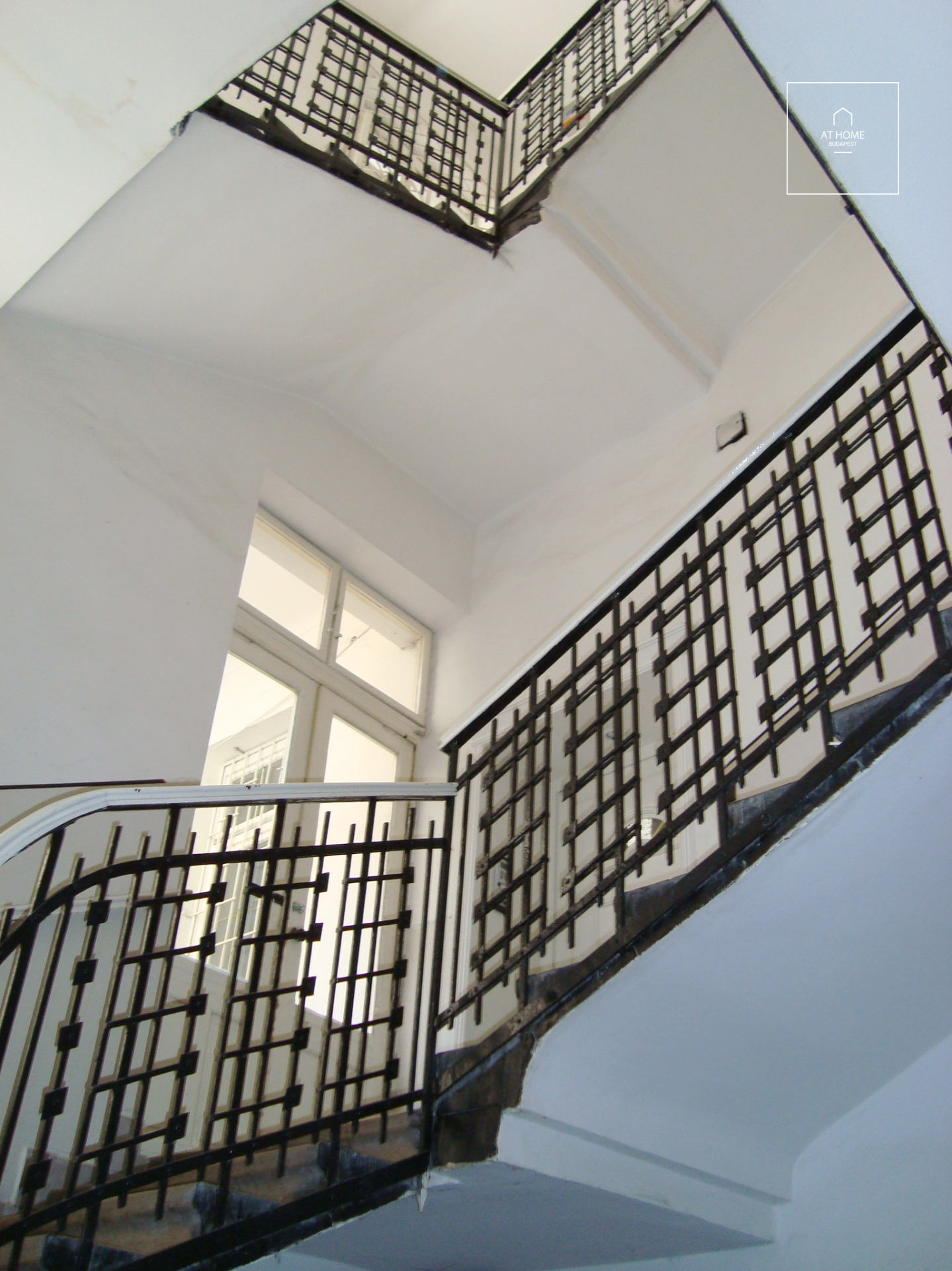 Large-Scale Property for Sale in the Historic Heart of Budapest, Close to Károlyi Garden