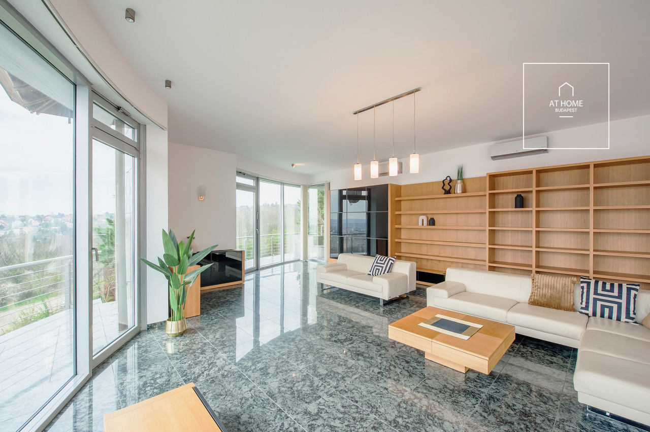 Panoramic Luxury Apartment for Rent in the Green Area of Sashegy