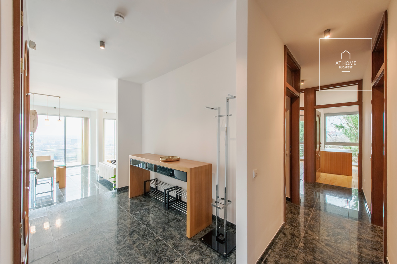 Panoramic Luxury Apartment for Rent in the Green Area of Sashegy