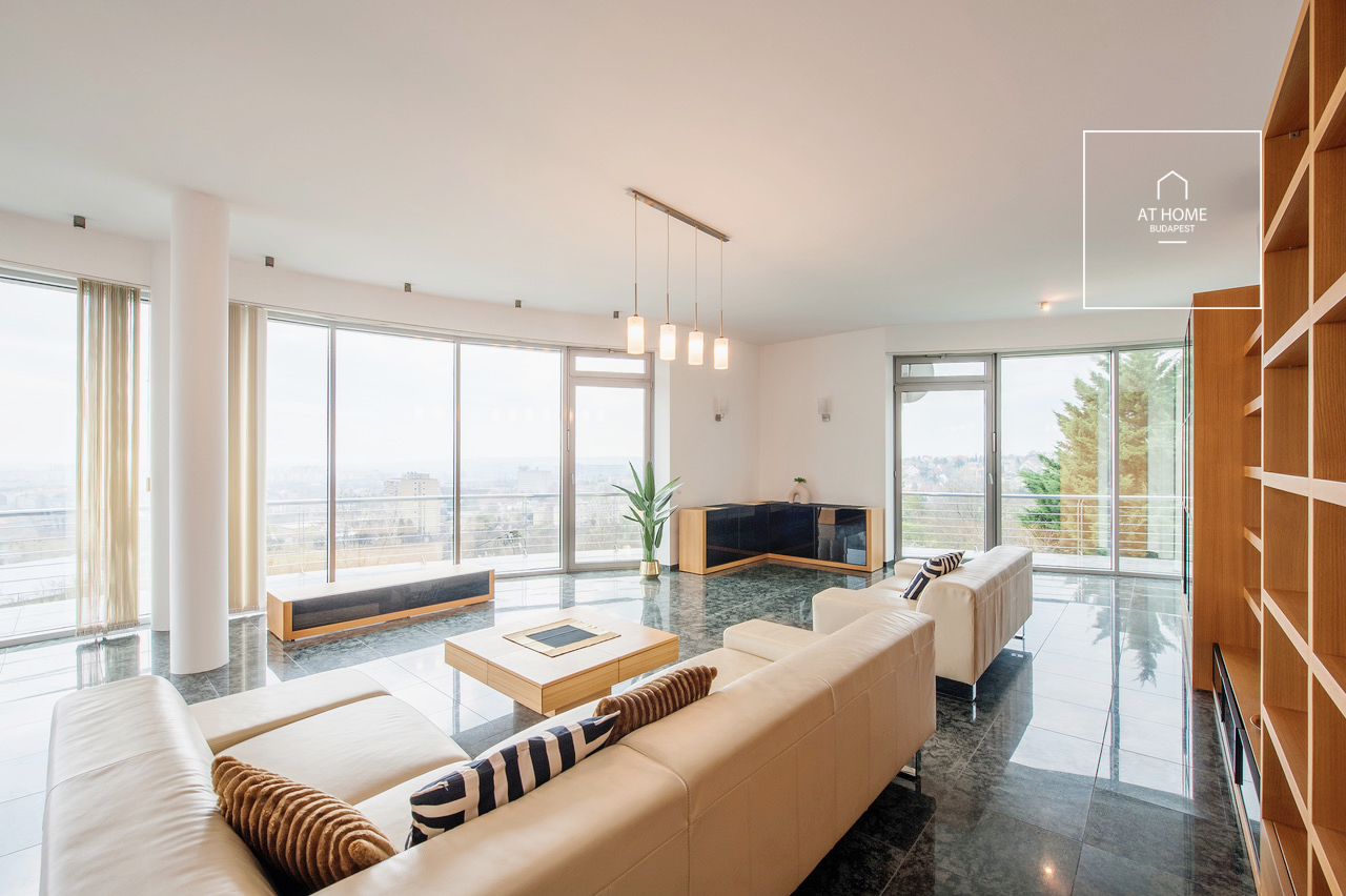 Panoramic Luxury Apartment for Rent in the Green Area of Sashegy