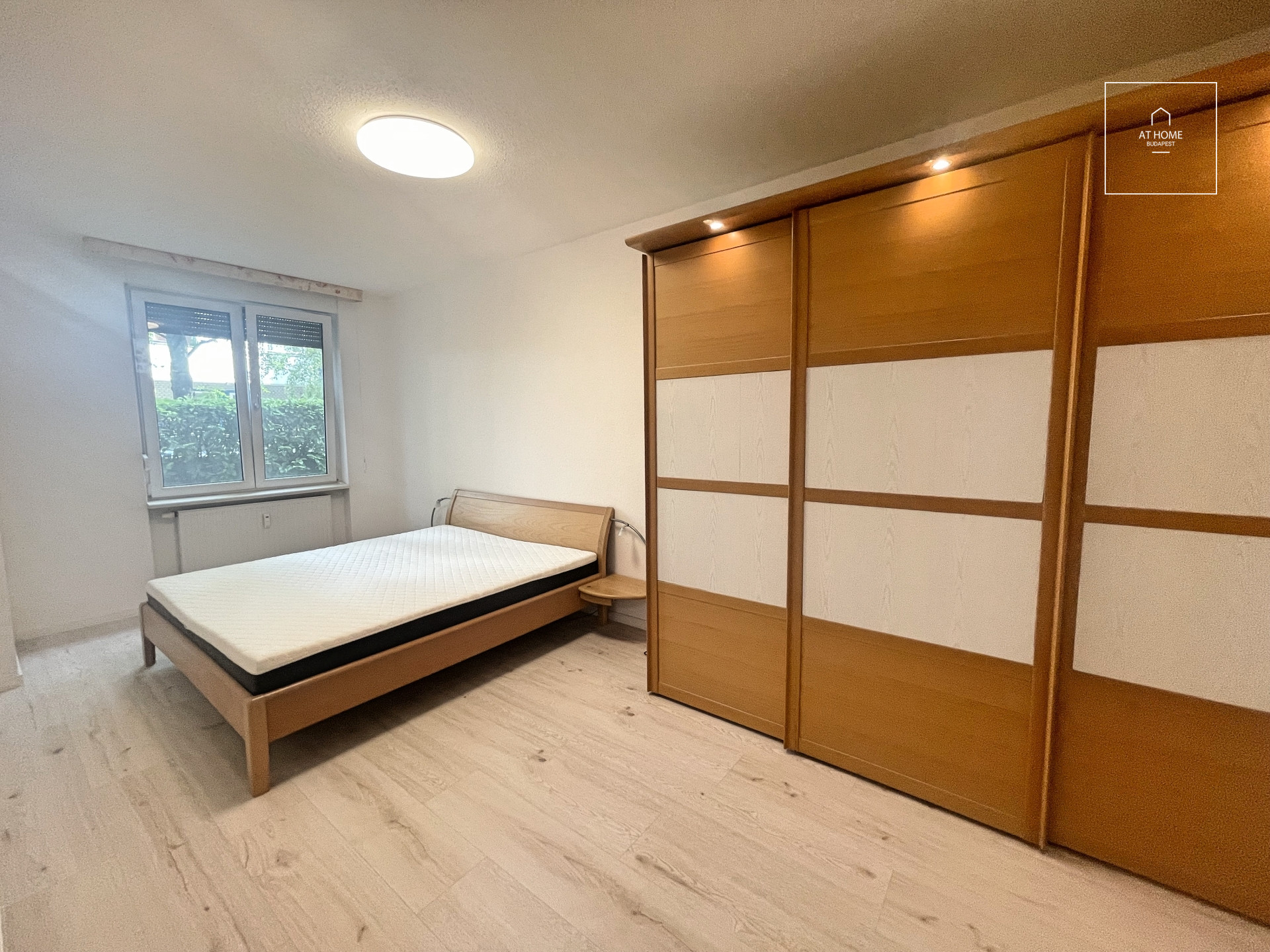 Modern kertkapcsolatos lakás Budapest XII. kerület, Németvölgy