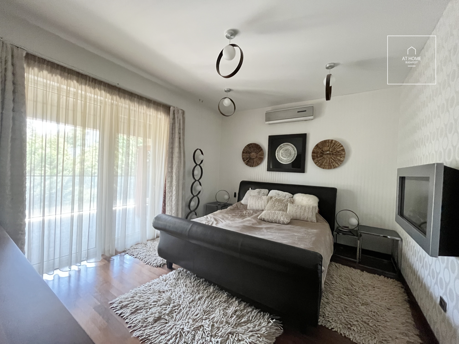 Exceptional Luxury Villa in One of Budapest\'s Most Exclusive Locations