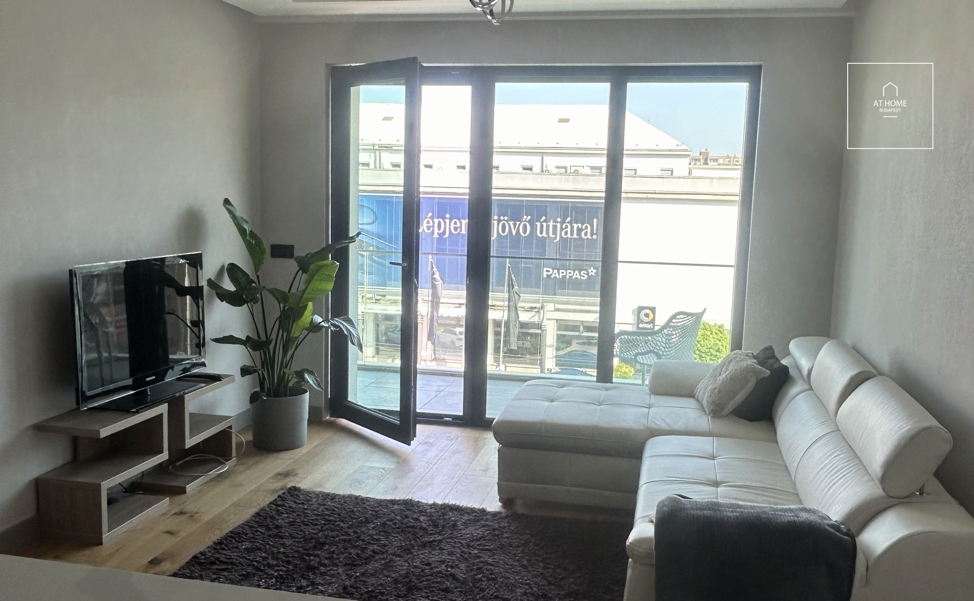 Premium Apartment for Rent in DunaPearl Residence, One of Budapest\'s Most Desirable Districts