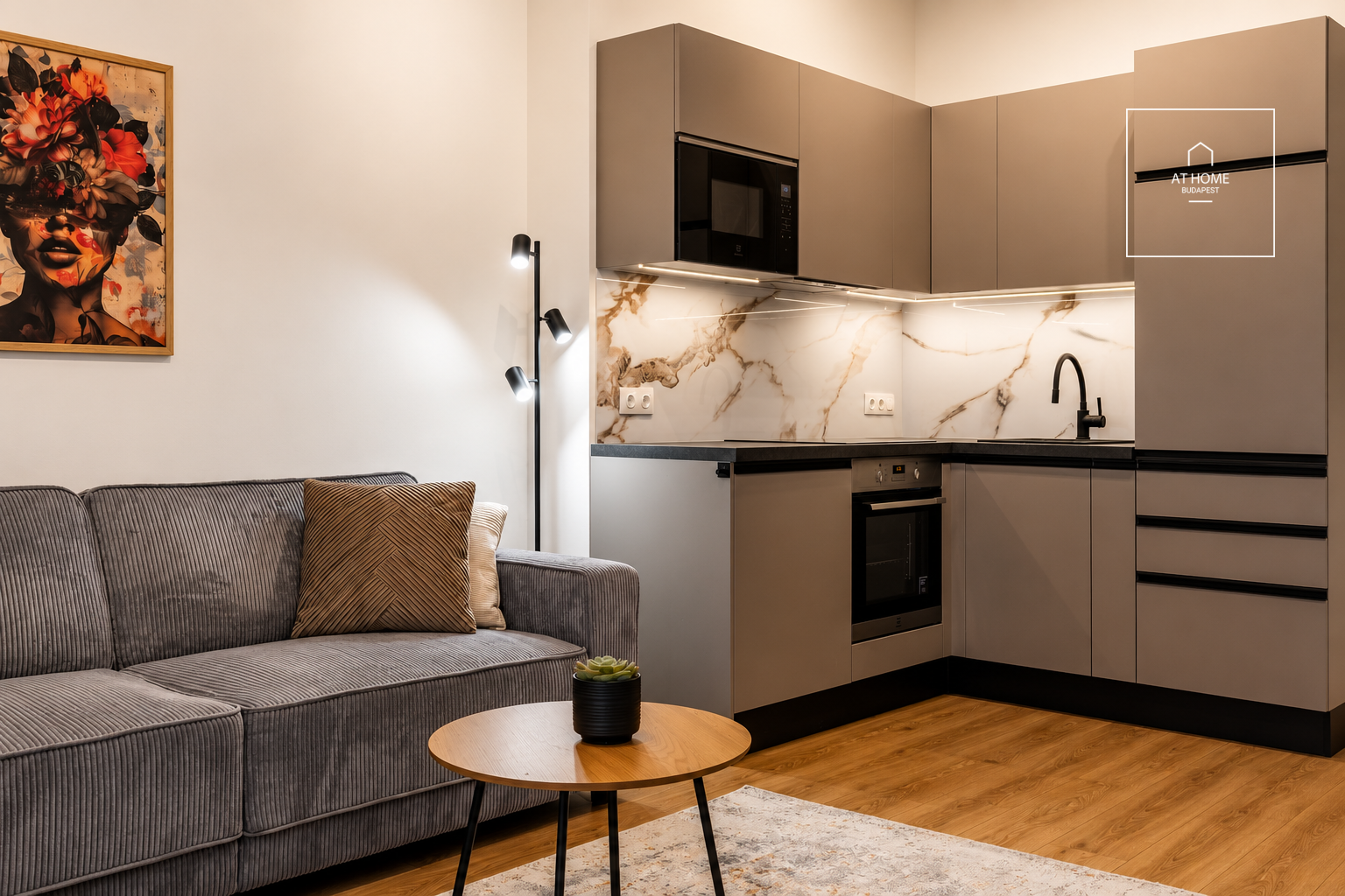 Kiadó luxuslakás Budapest II. kerületének szívében, a Vízivárosban
