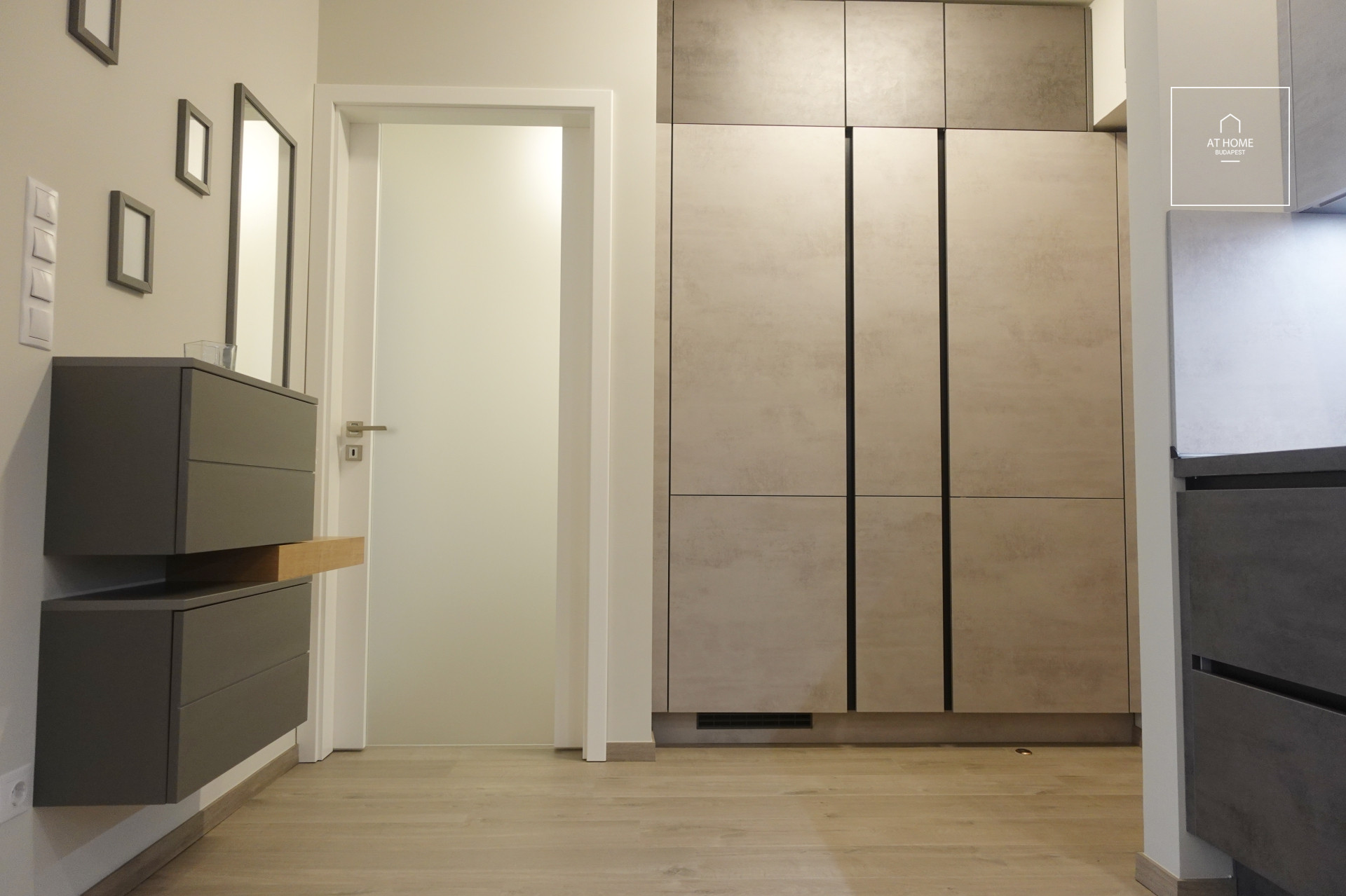 Stunning apartment for rent in VI. district of Budapest