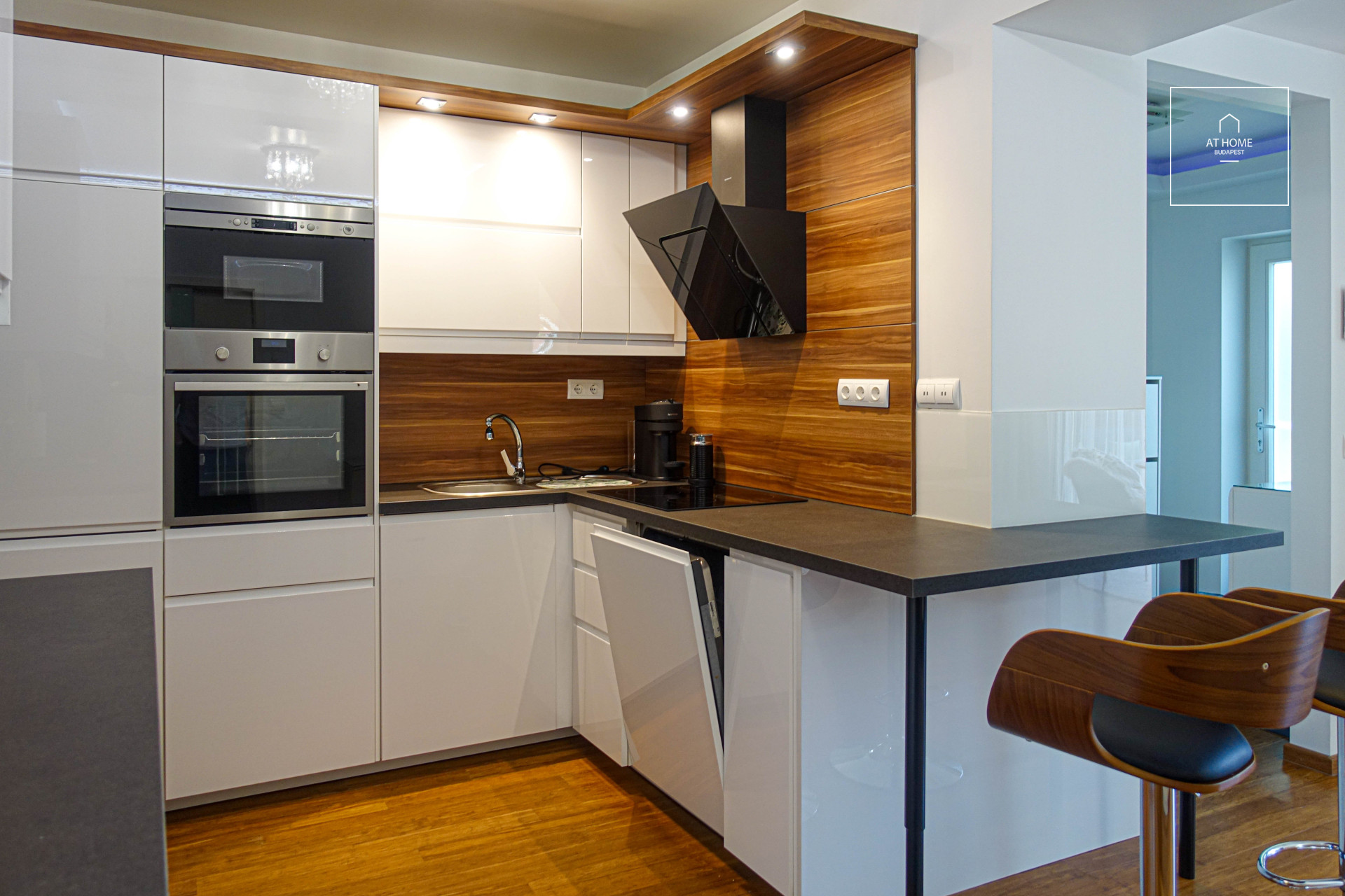 Apartment with garden for rent XII. district Orbánhegy