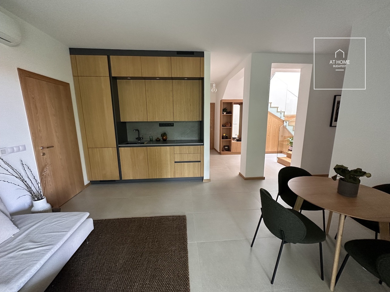 Two-storey 260 sqm, 3-bedroom family house in District II/A, Máriaremete