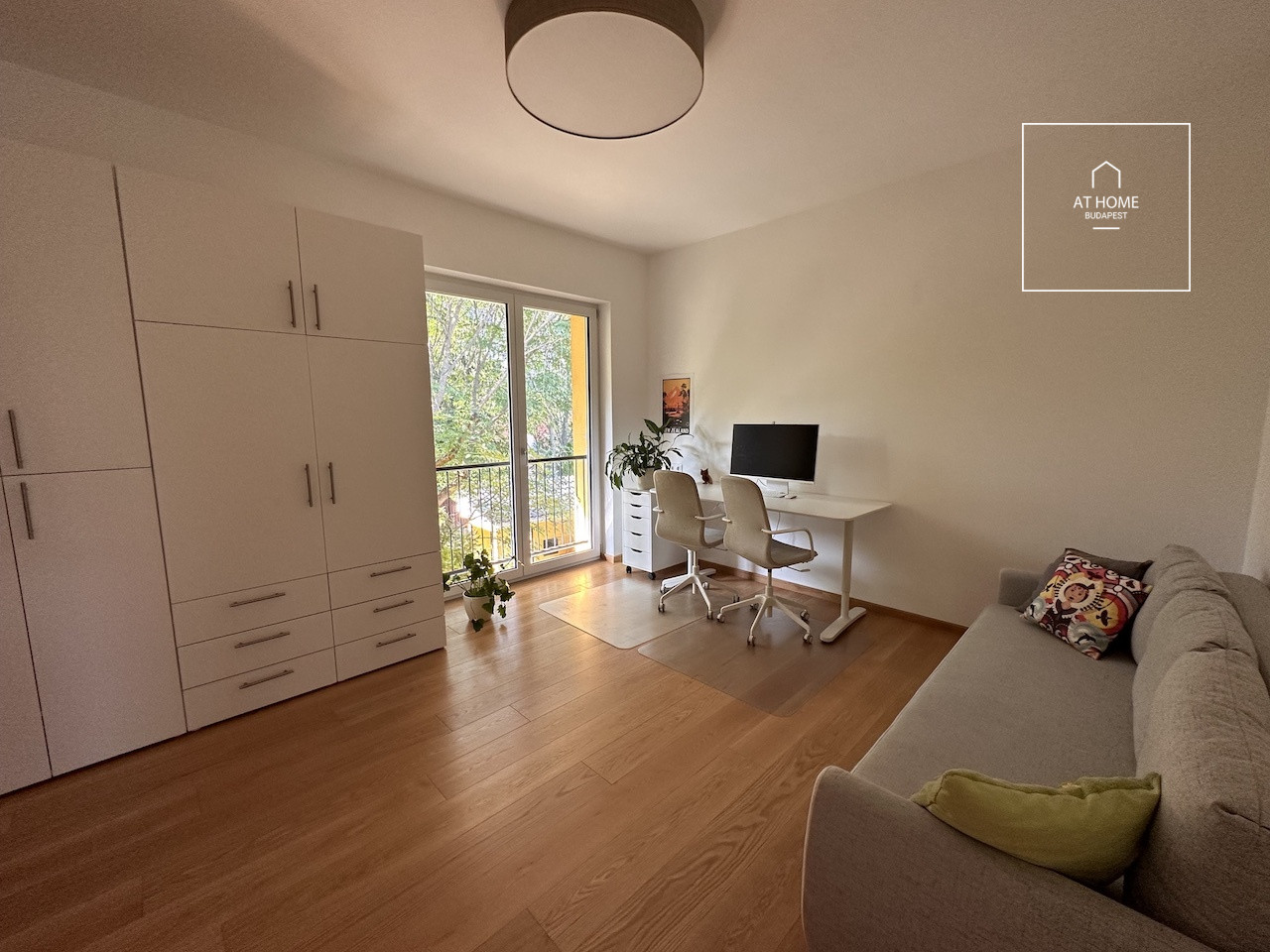 Two-storey 260 sqm, 3-bedroom family house in District II/A, Máriaremete