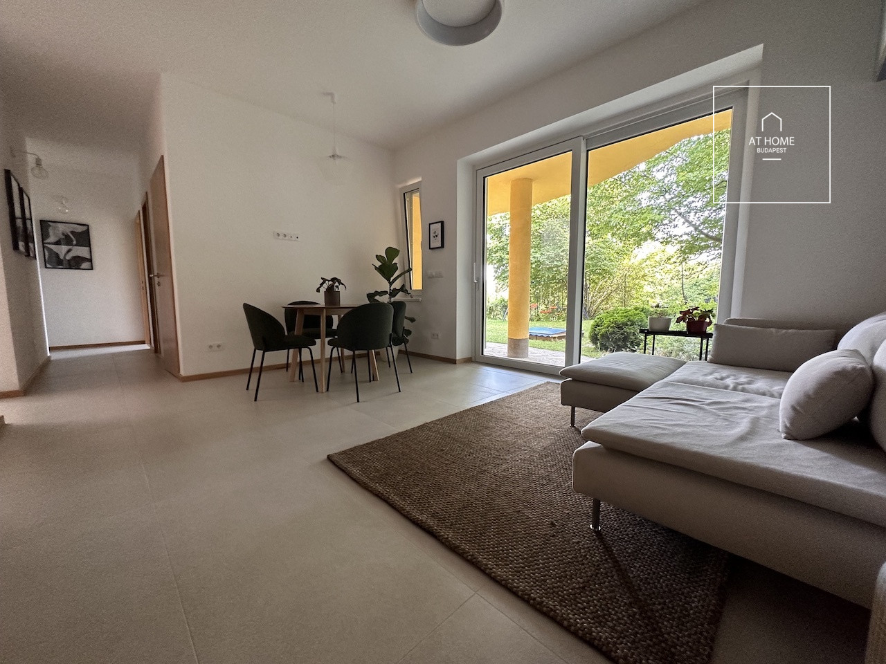 Two-storey 260 sqm, 3-bedroom family house in District II/A, Máriaremete