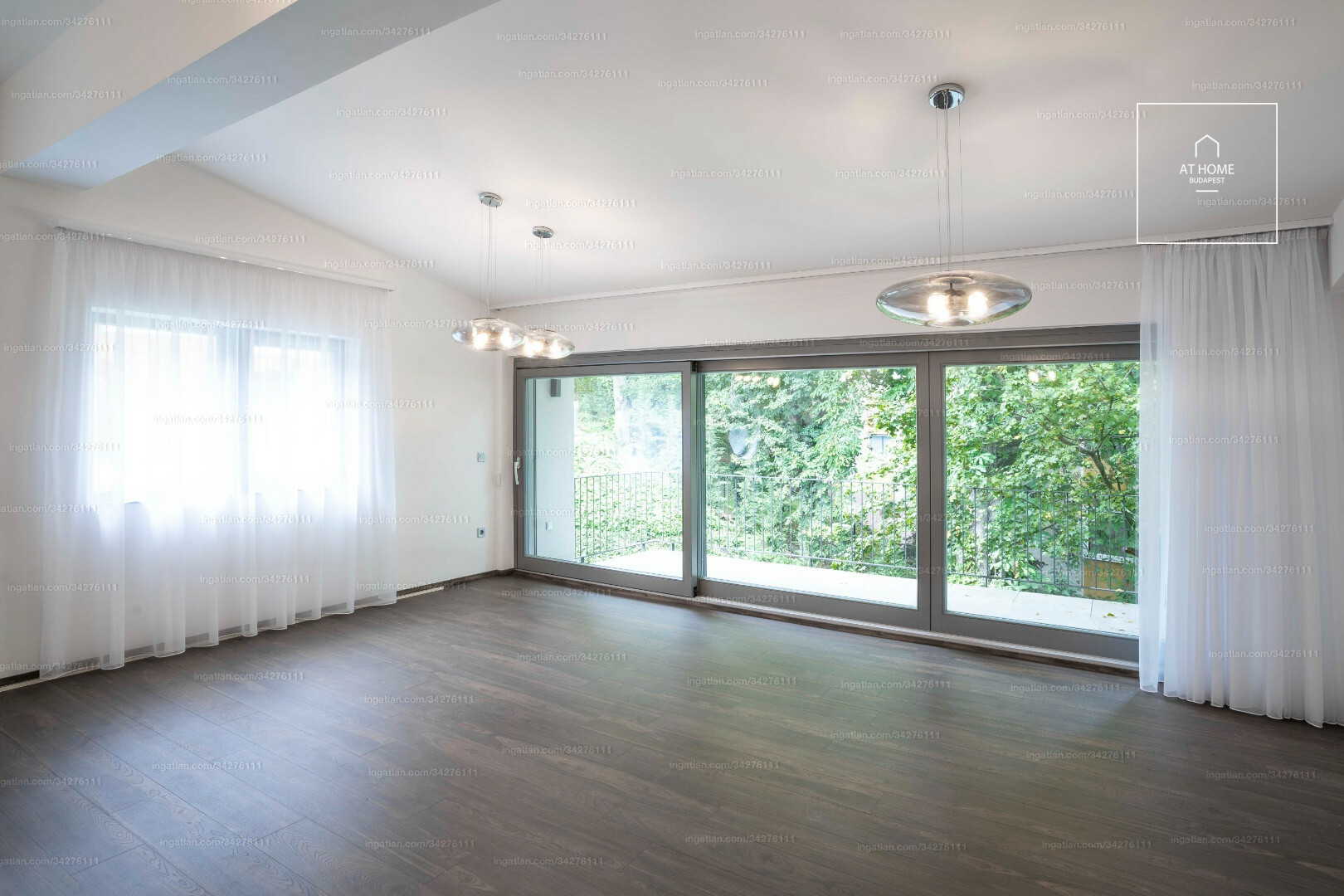 Two-bedroom premium apartment for rent in a green area of District XII, Zugliget, Budapest