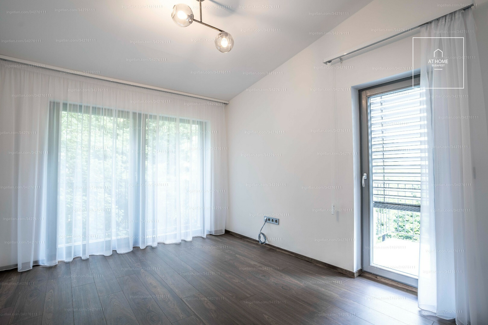 Two-bedroom premium apartment for rent in a green area of District XII, Zugliget, Budapest