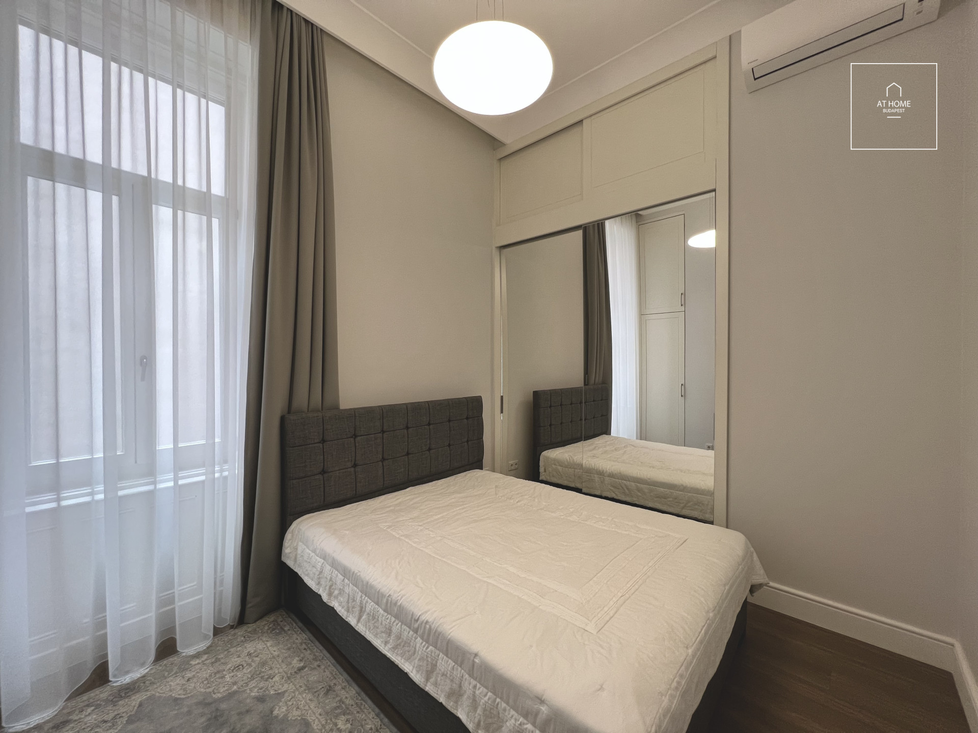 Refurbished apartment for rent Budapest V. district Lipótváros
