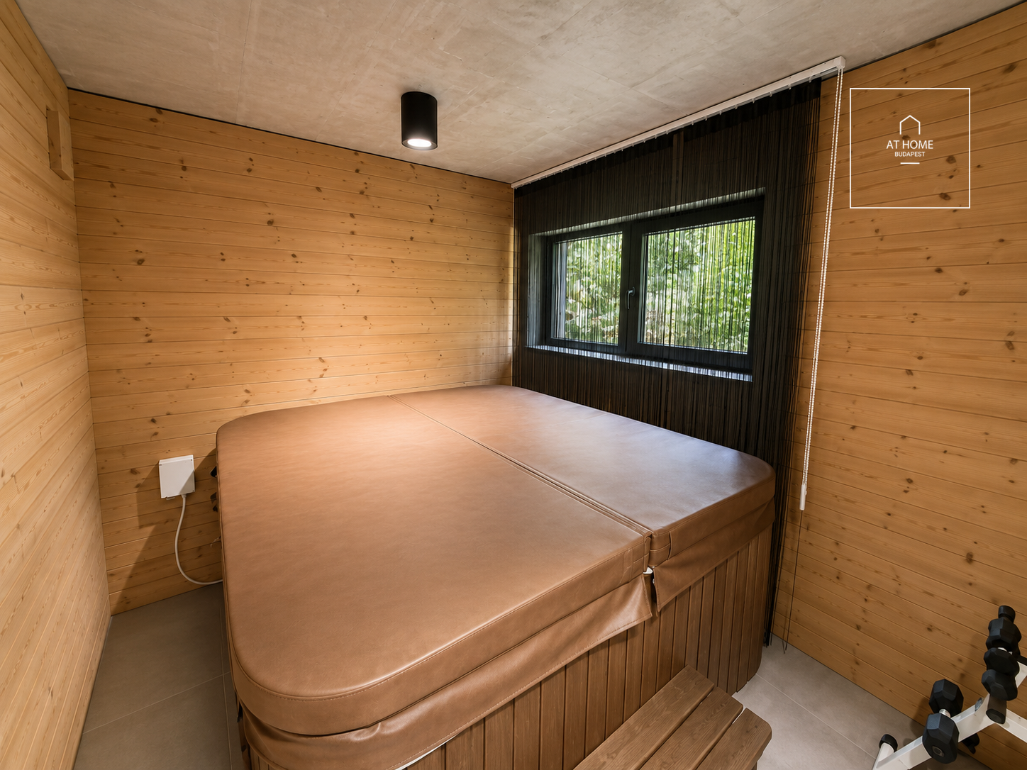 Premium Apartment in Svábhegy with Large Terrace and Direct Garden Access