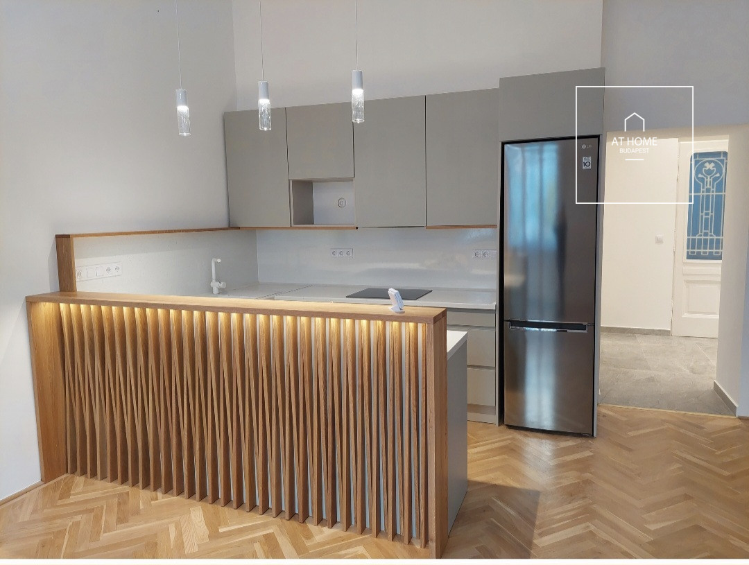 Elegant 3-bedroom Apartment for Rent in Gellérthegy, District XI