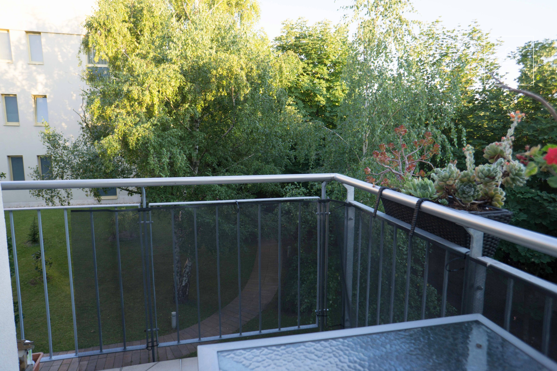 Sunny, 3-bedroom apartment for rent in 2nd district, Szemlőhegy