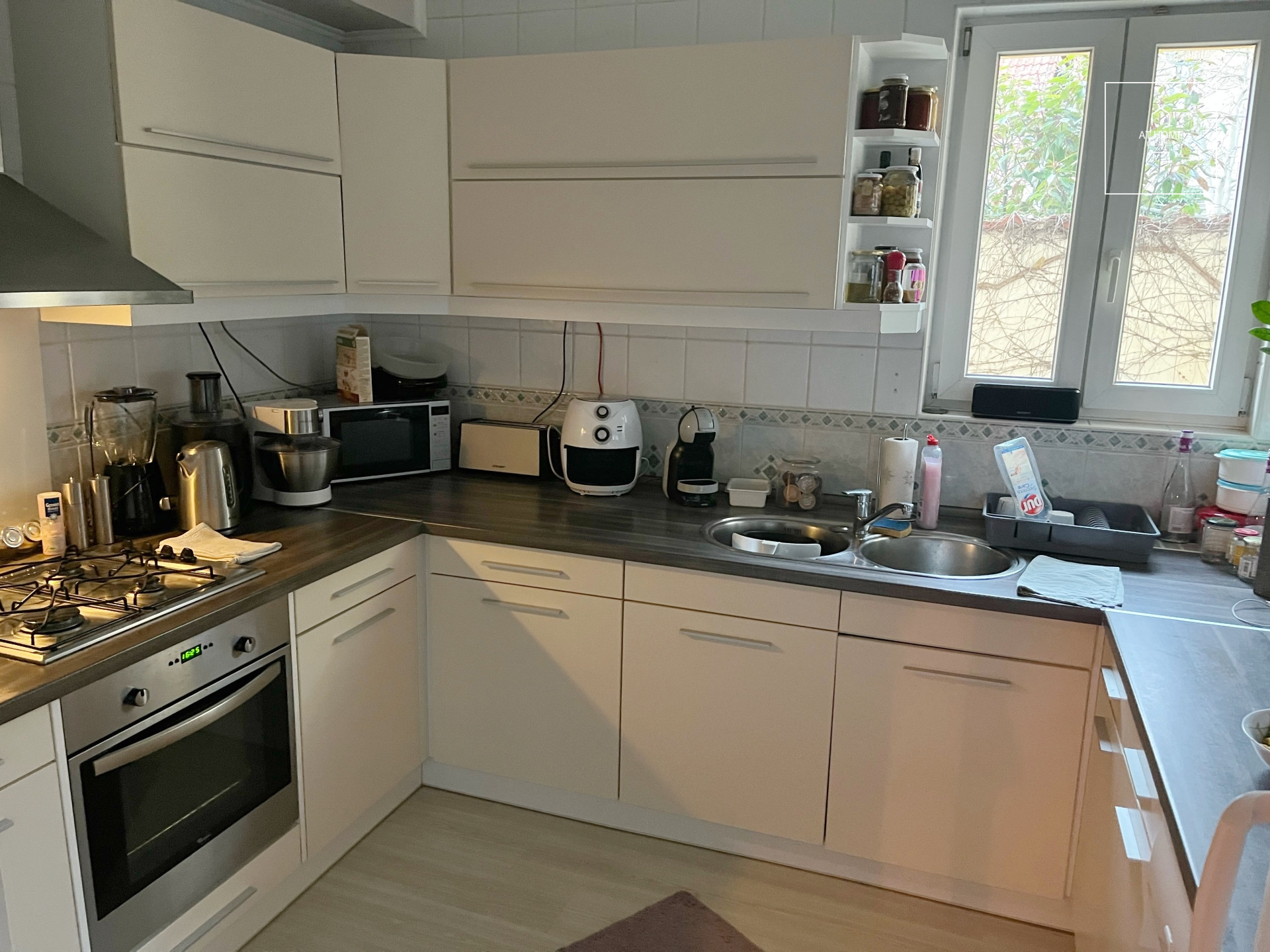Refurbished detached house for rent  II/A. district, Adyliget