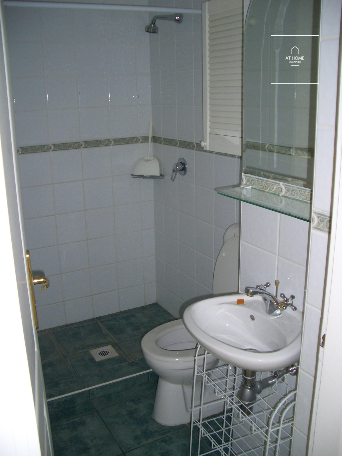 Refurbished detached house for rent  II/A. district, Adyliget