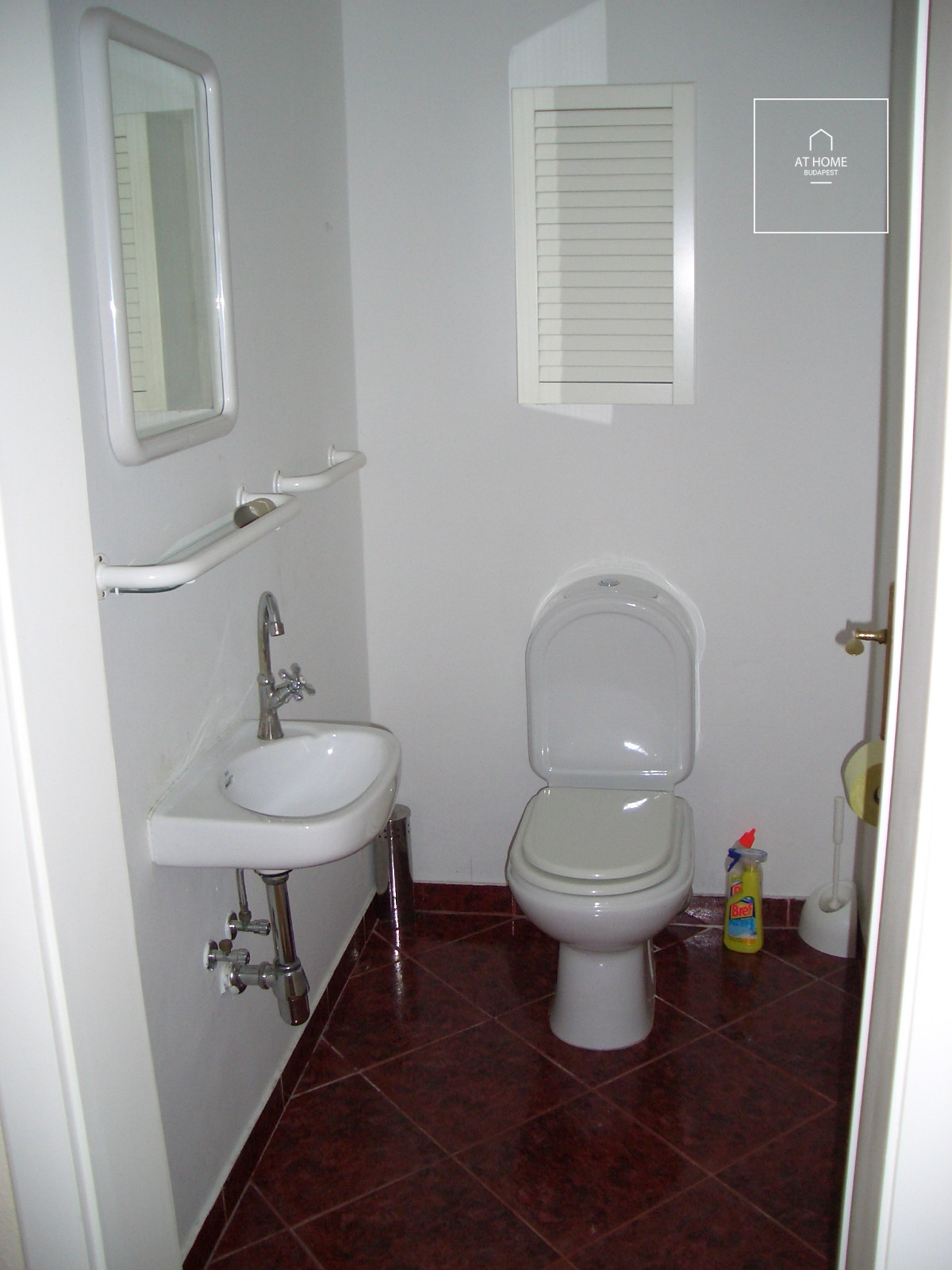 Refurbished detached house for rent  II/A. district, Adyliget