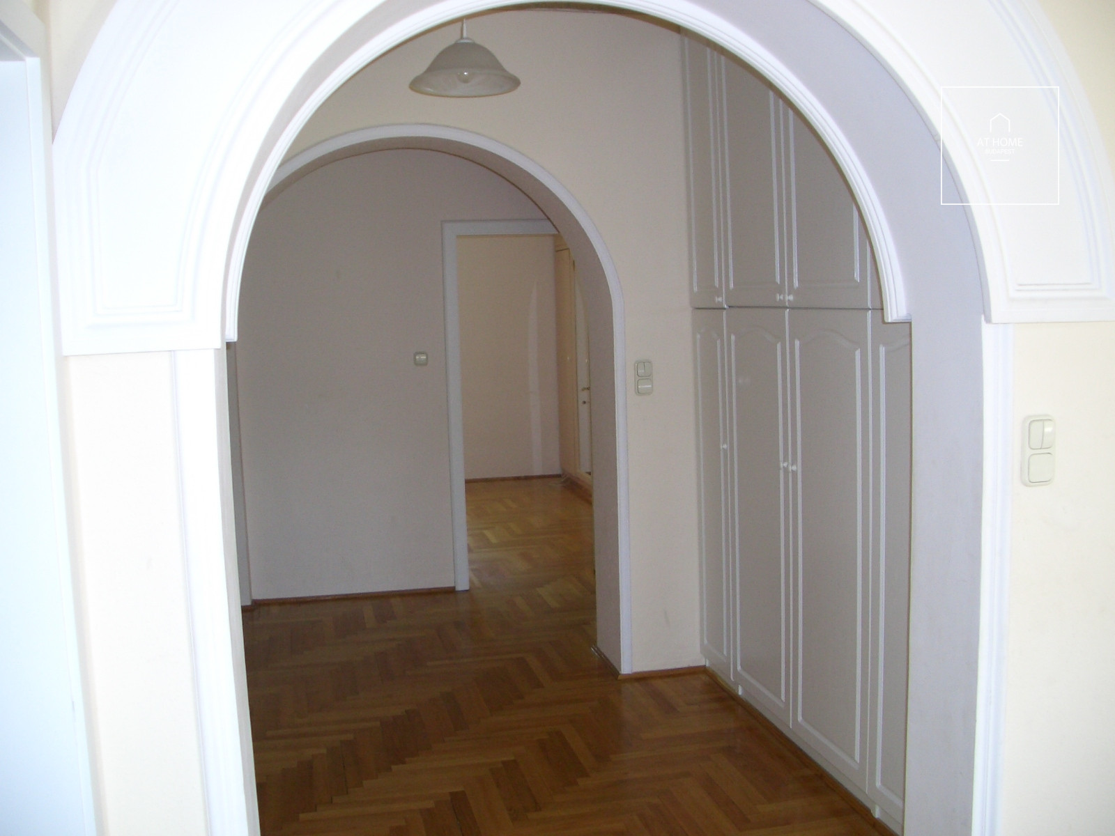 Refurbished detached house for rent  II/A. district, Adyliget