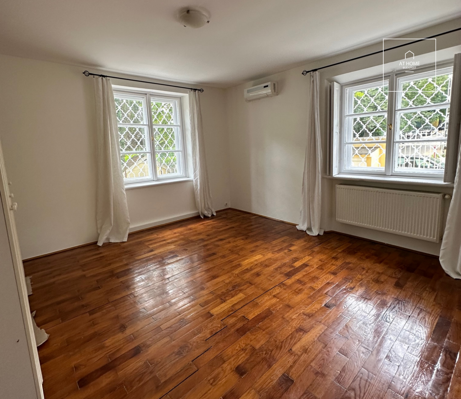 Green belt apartment with garden connection  for rent Budapest II. district, Rézmál