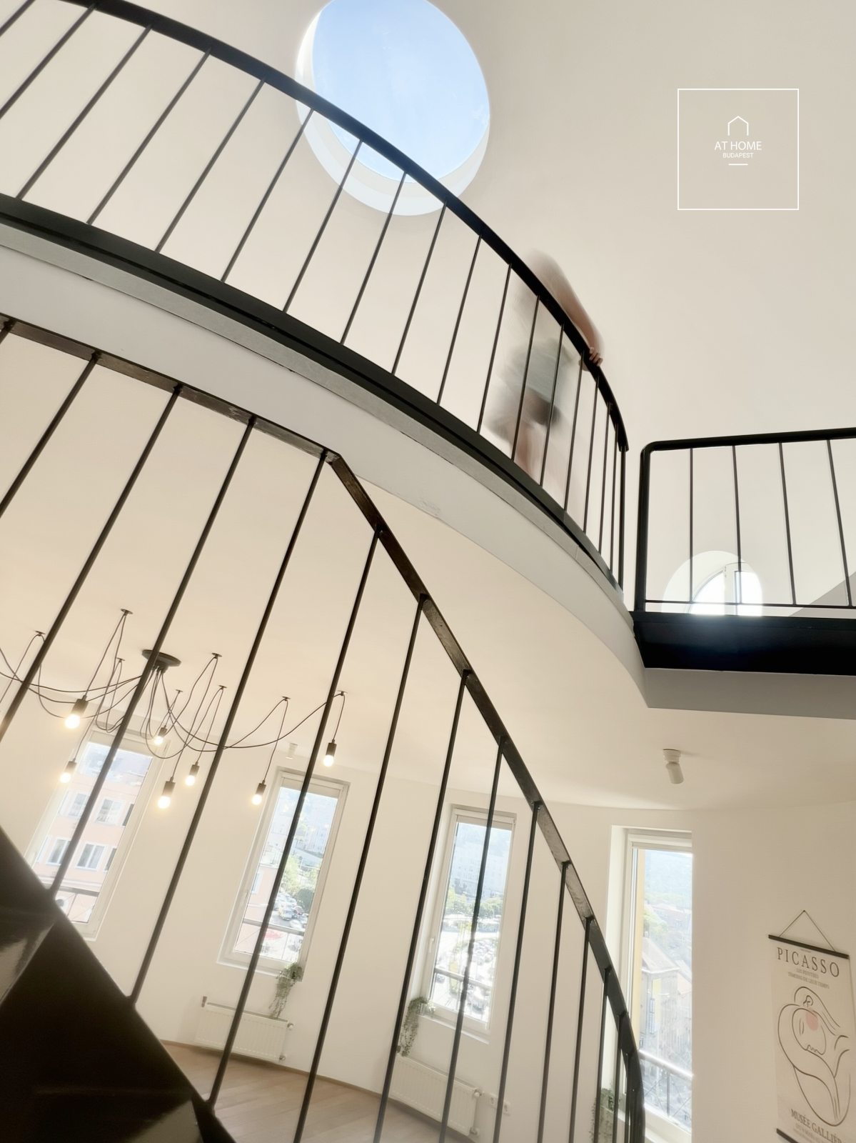 PANORAMIC DUPLEX CORNER APARTMENT WITH AN ICONIC DOME