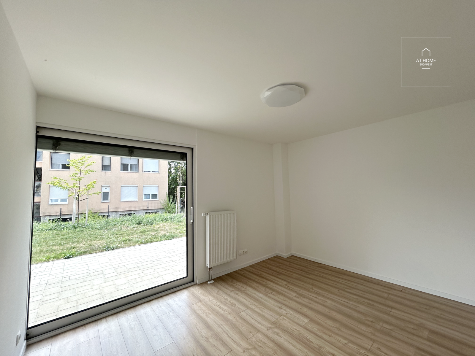 Premium three-bedroom apartment for rent in Budapest, District XI, Sasad