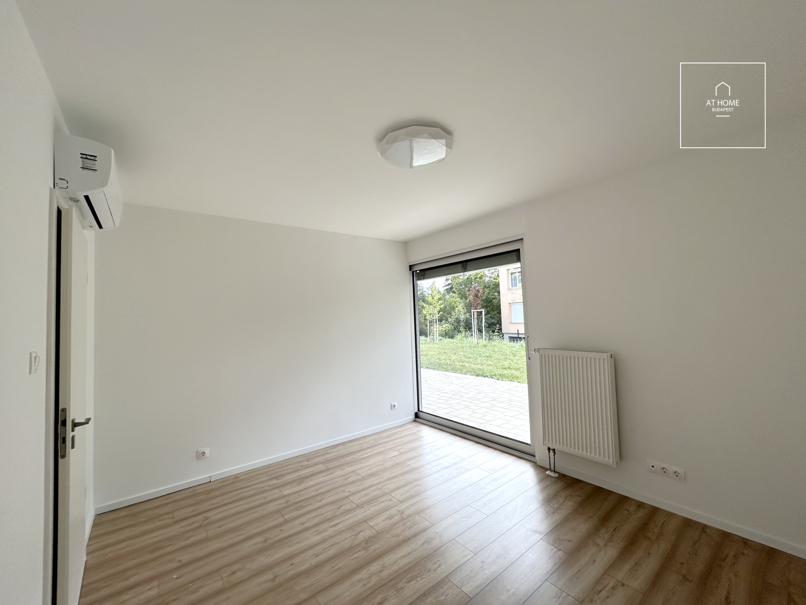 Premium three-bedroom apartment for rent in Budapest, District XI, Sasad