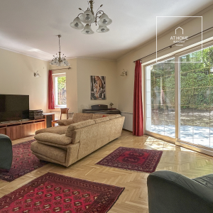 EXCEPTIONAL KÚTVÖLGY VILLA – TWO INDEPENDENT RESIDENCES WITHIN A PRESTIGIOUS BUDA PROPERTY