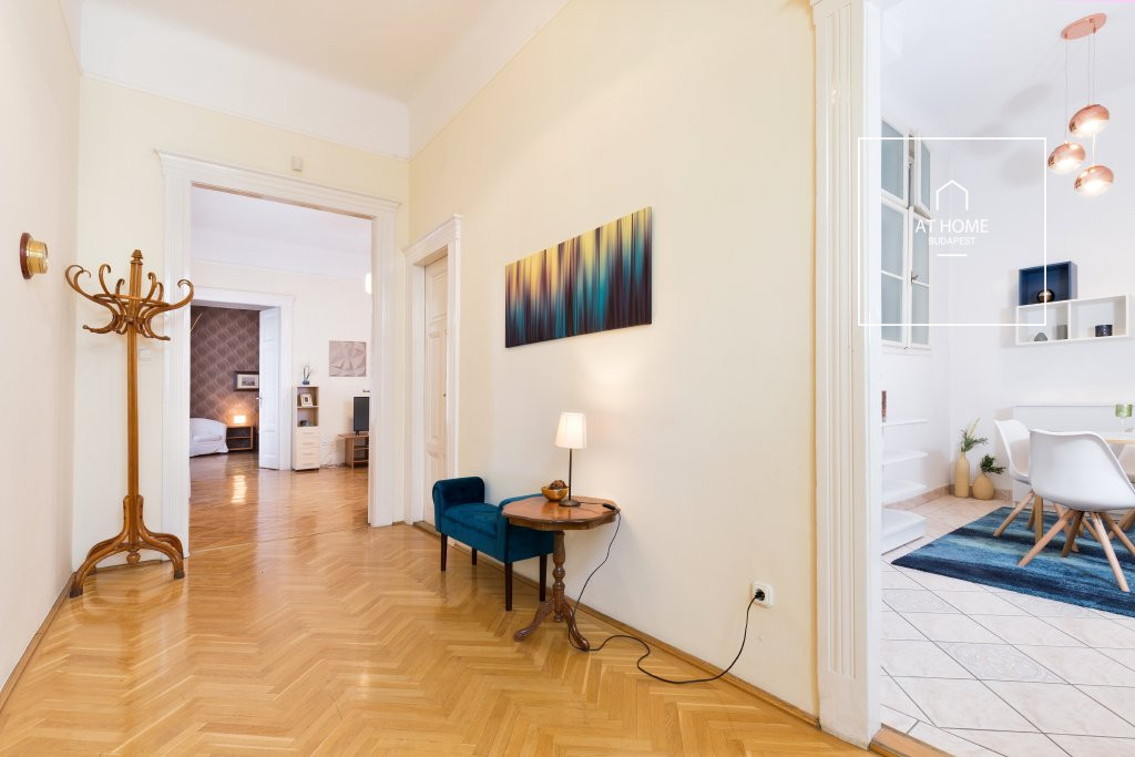 Elegant apartment for rent Budapest V. district, Belváros