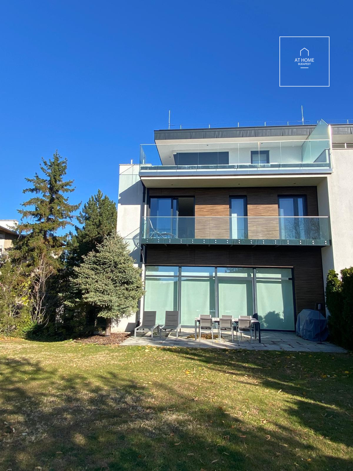 Luxury semi-detached house for rent Budapest I. district, Gellérthegy