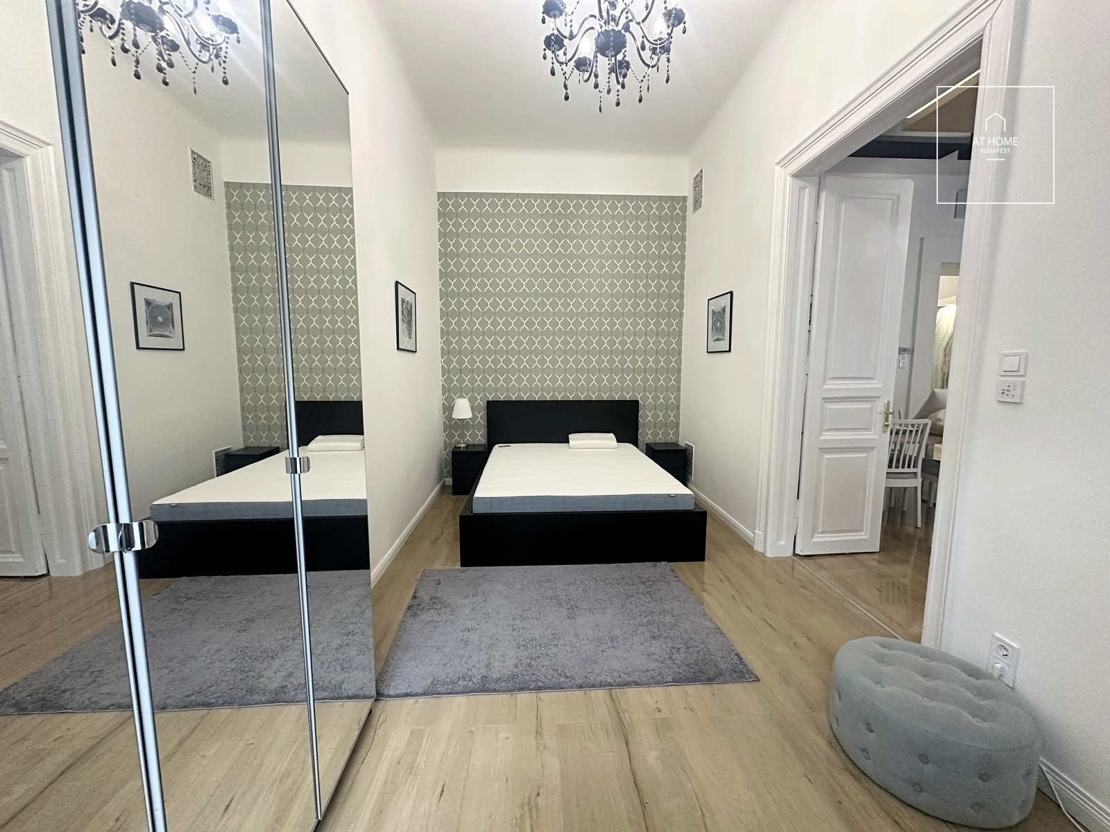 Refurbished classical apartment for rent in District VII, Erzsébetváros, Budapest