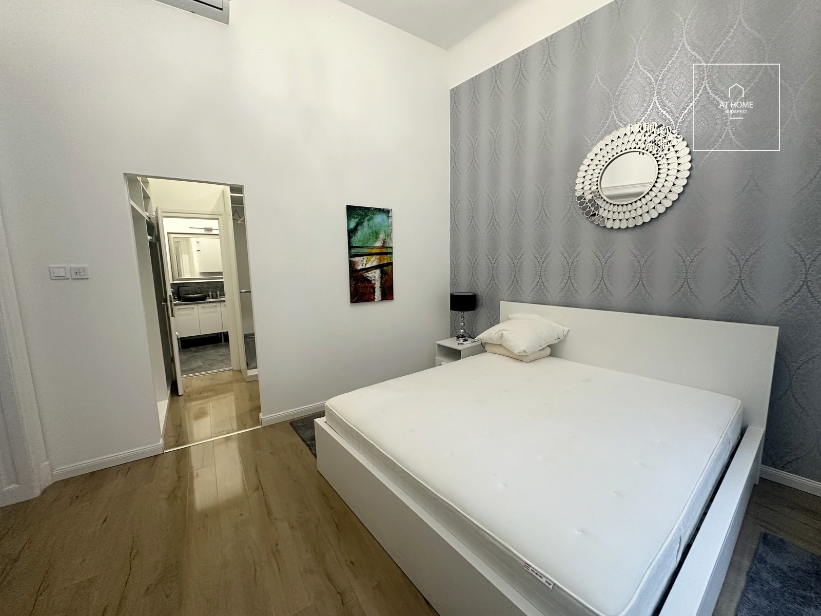 Refurbished classical apartment for rent in District VII, Erzsébetváros, Budapest