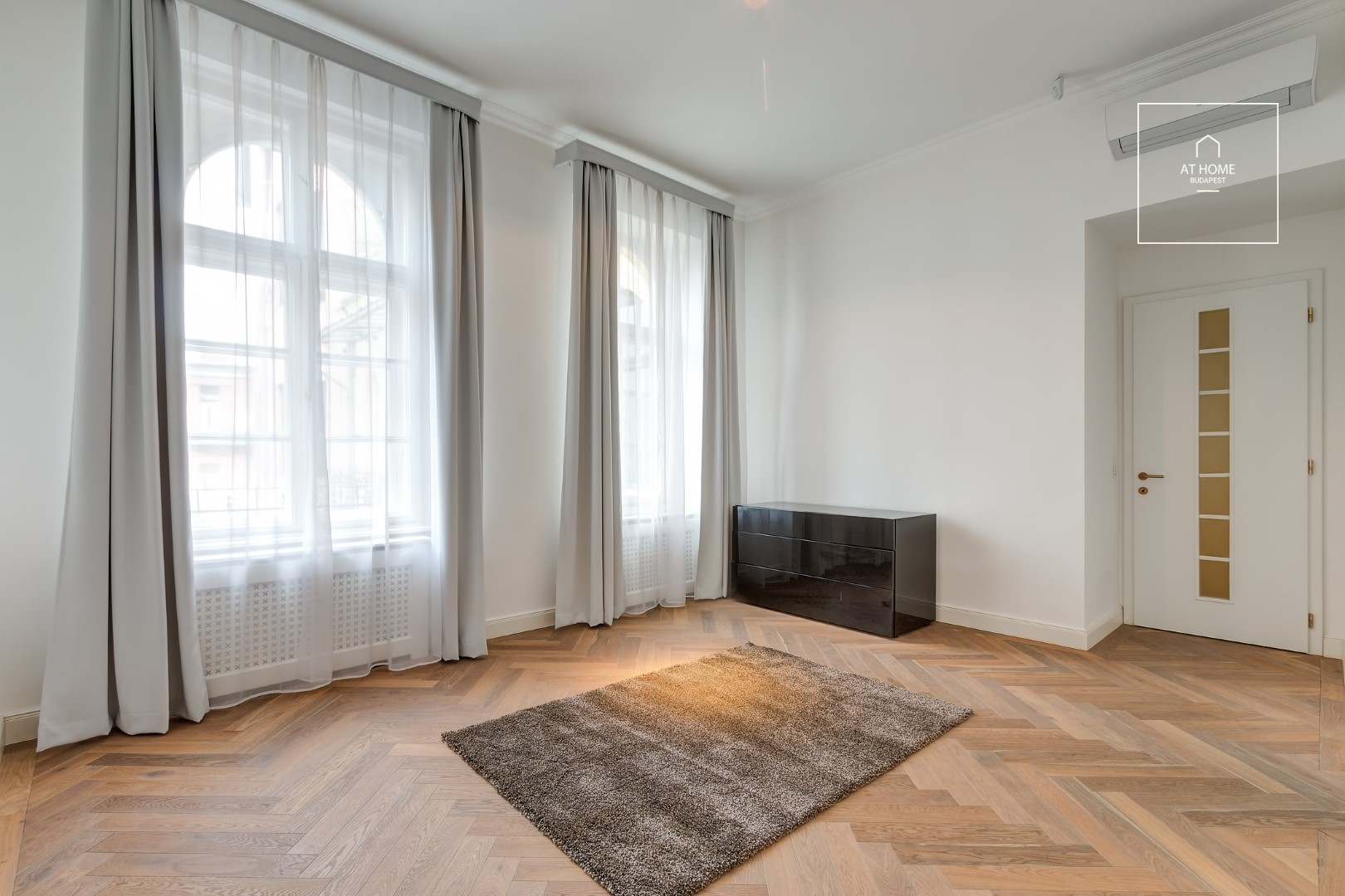 Charming apartment for rent Budapest V. district, Belváros