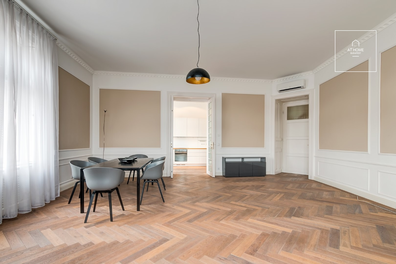 Charming apartment for rent Budapest V. district, Belváros