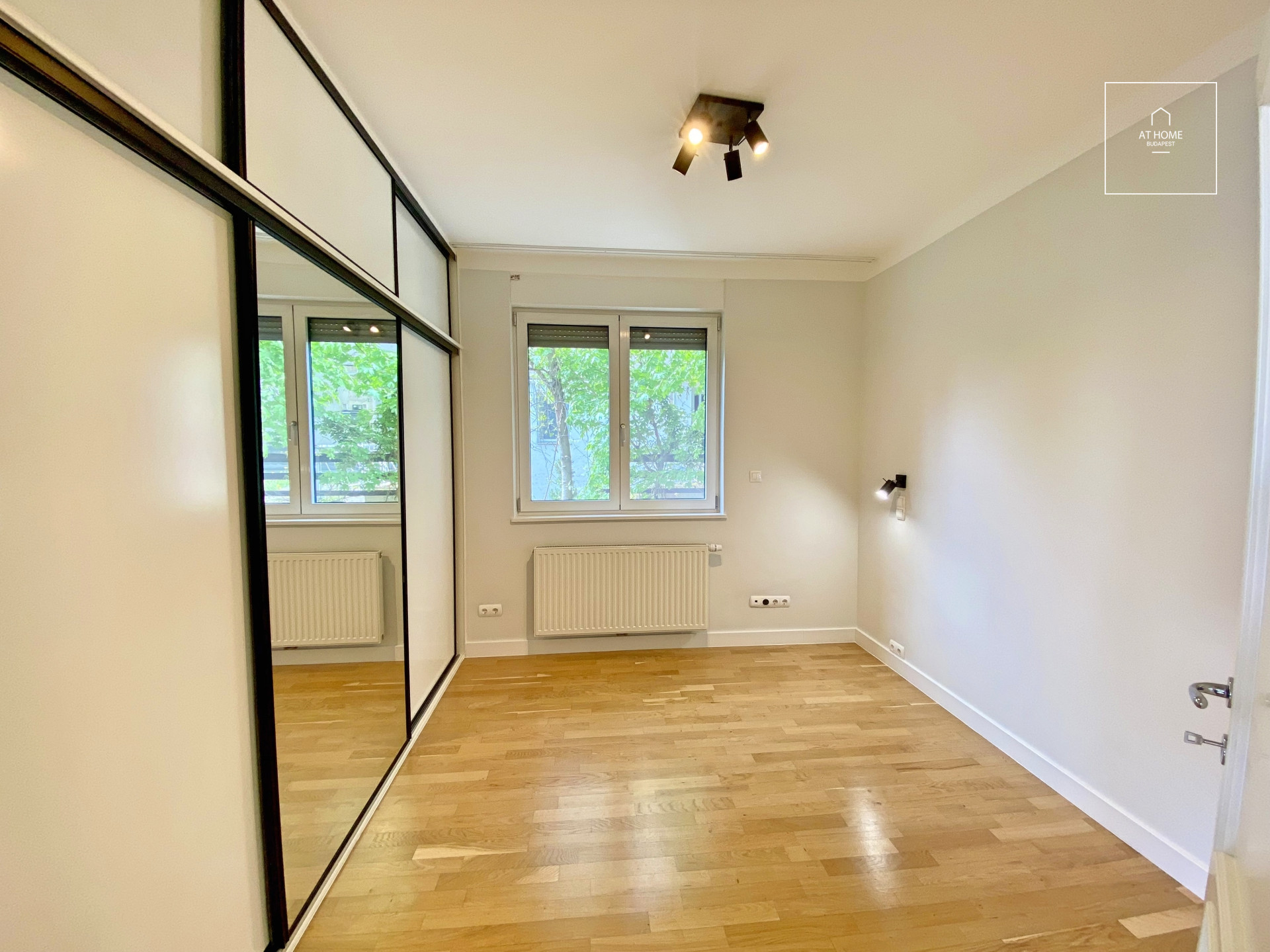 Freshly renovated 120m² apartment in the 2nd district, Törökvész