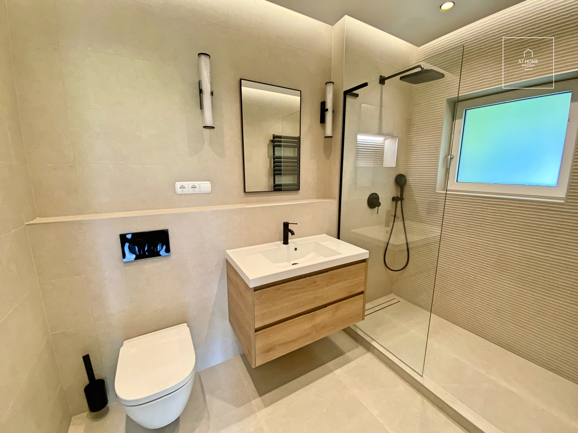 Freshly renovated 120m² apartment in the 2nd district, Törökvész