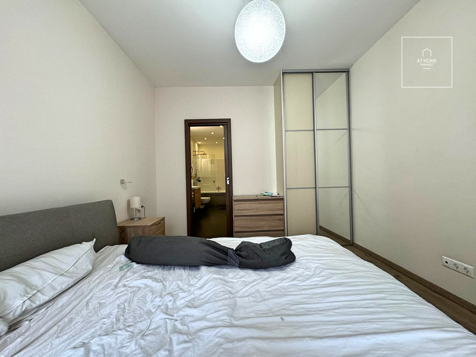 Exclusive apartment for rent Budapest VI. district, Terézváros