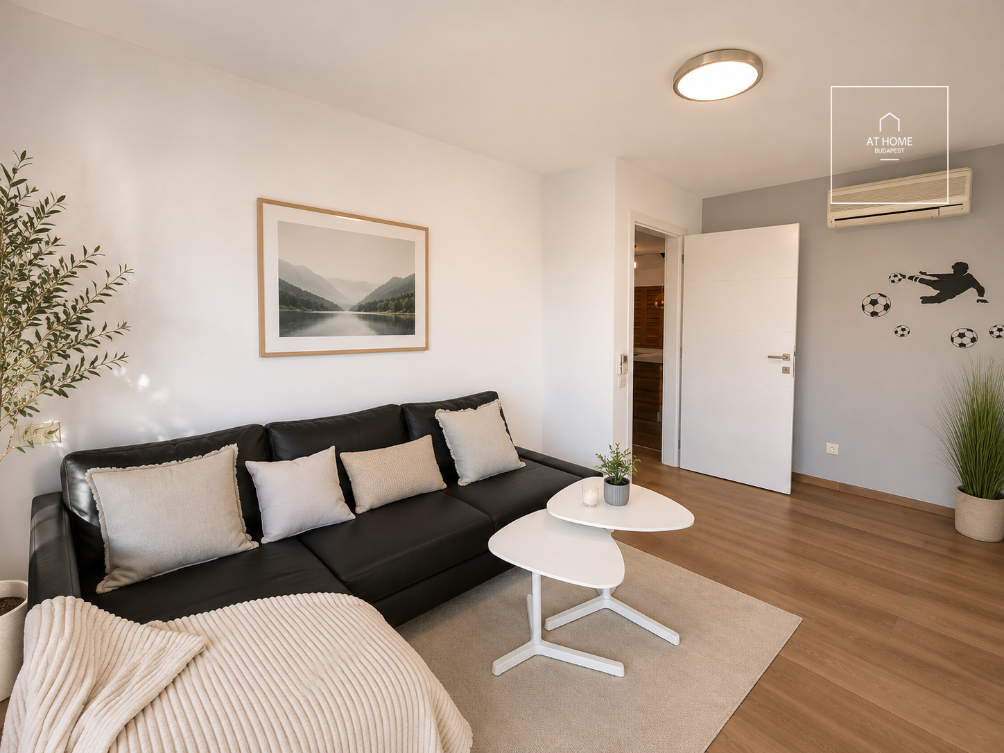 Premium 4-bedroom Penthouse Apartment with Terrace for Sale on Marina Part, District XIII