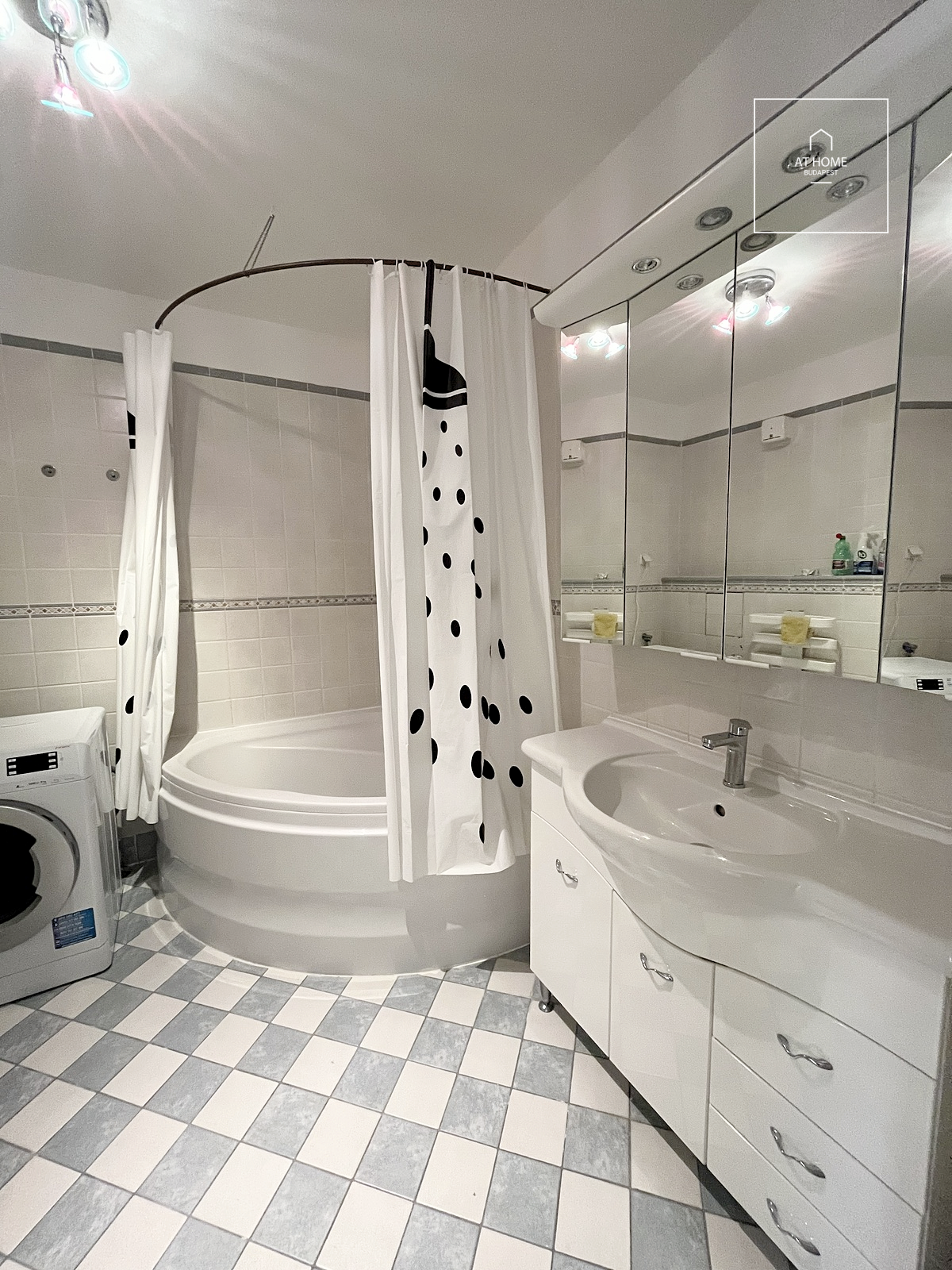 Wonderful apartment for rent Budapest II. district, Szépilona