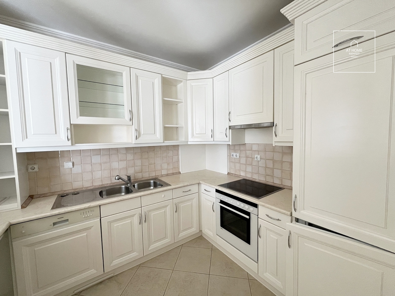 Wonderful apartment for rent Budapest II. district, Szépilona