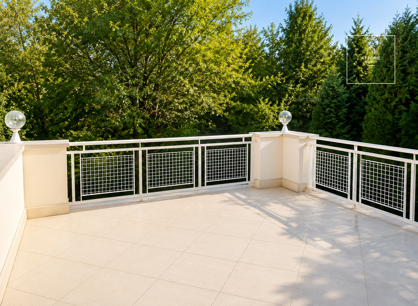 PANORAMIC DANUBE VIEW HOME IN SZEMLŐHEGY