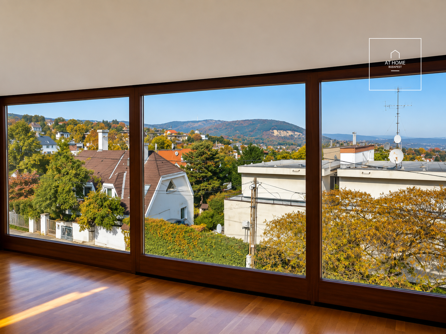PANORAMIC DANUBE VIEW HOME IN SZEMLŐHEGY