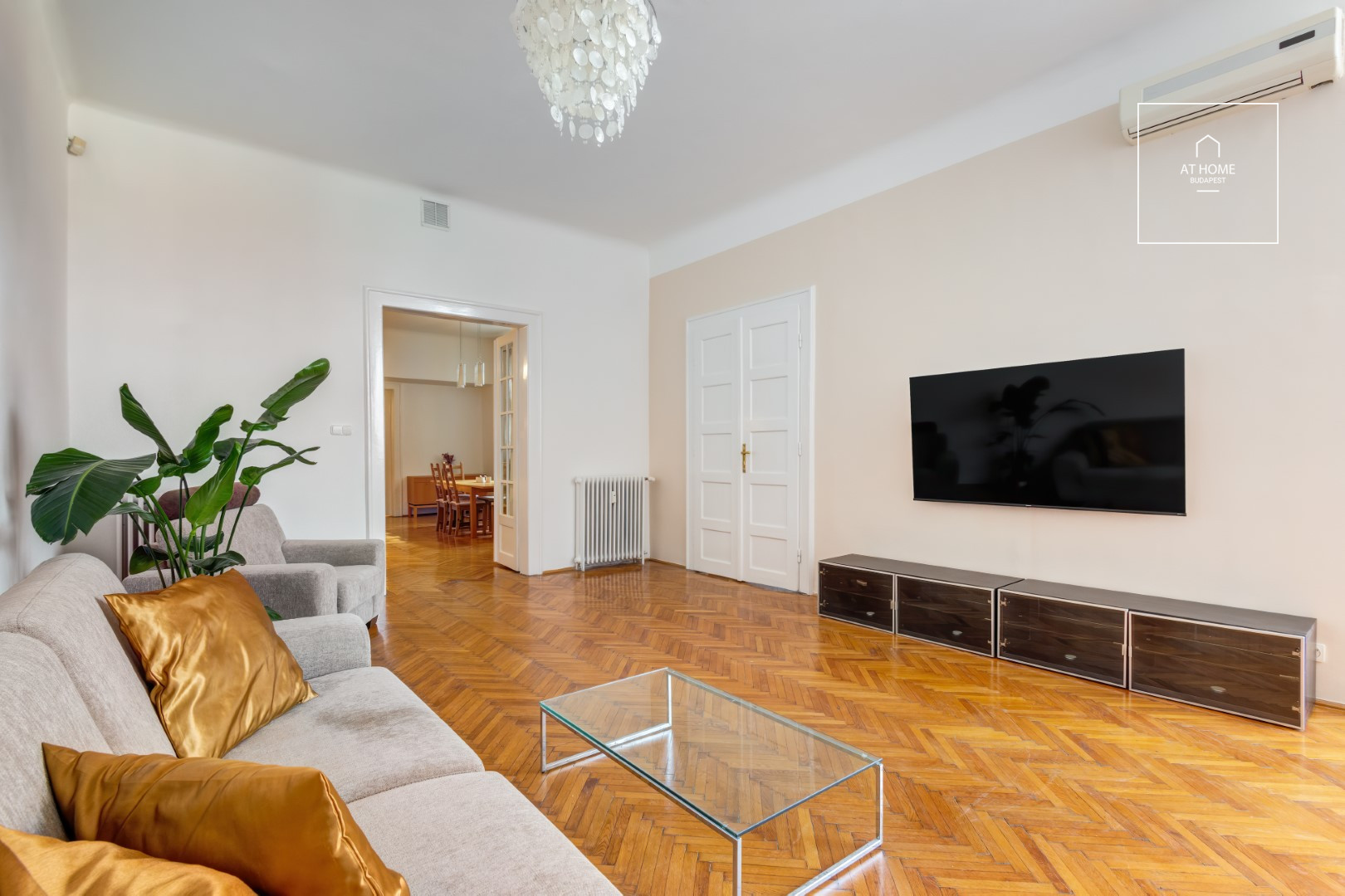 Stellar apartment for rent Budapest VI. district, Terézváros