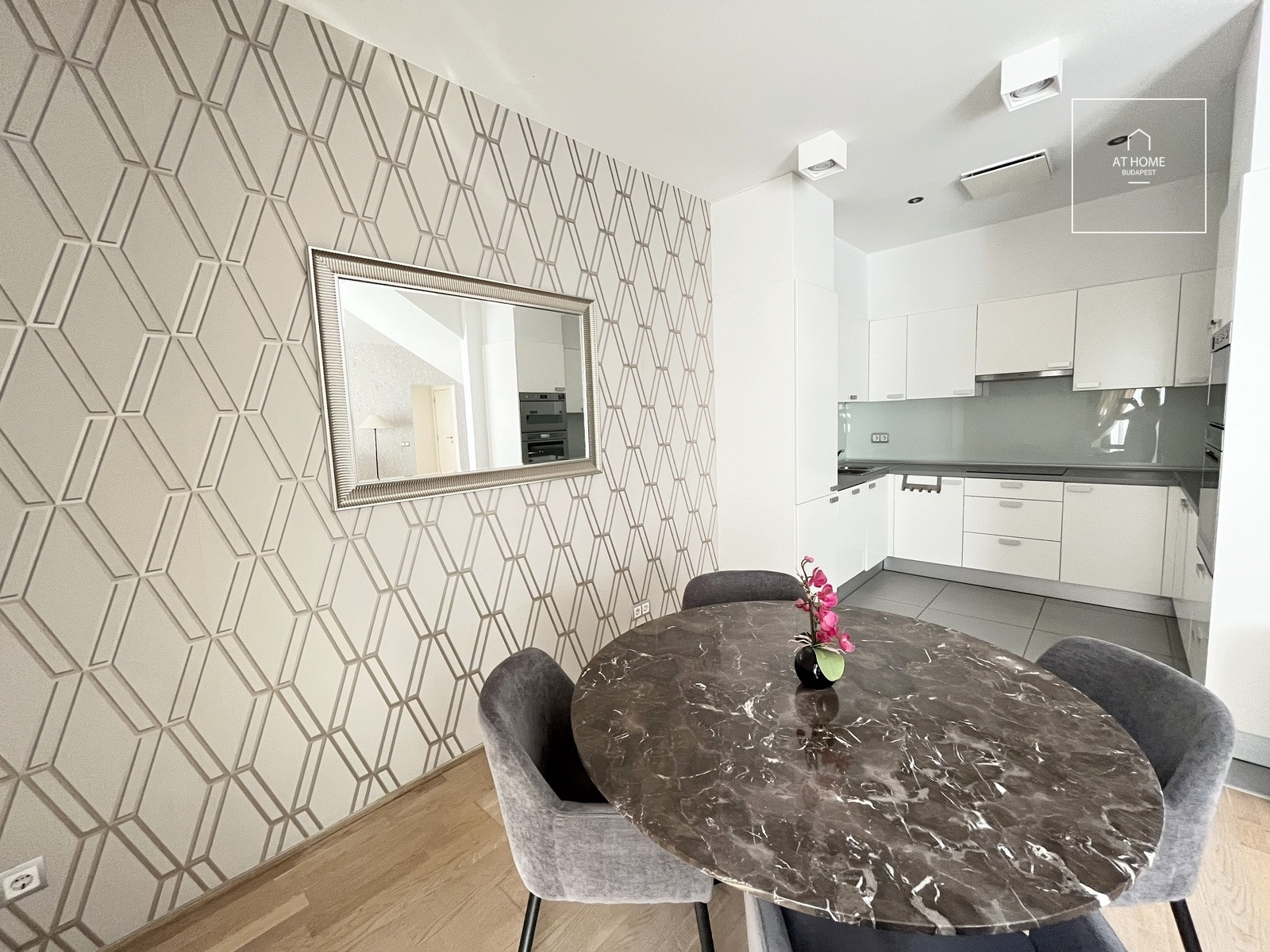 Exclusive apartment for rent Budapest V. district, Belváros