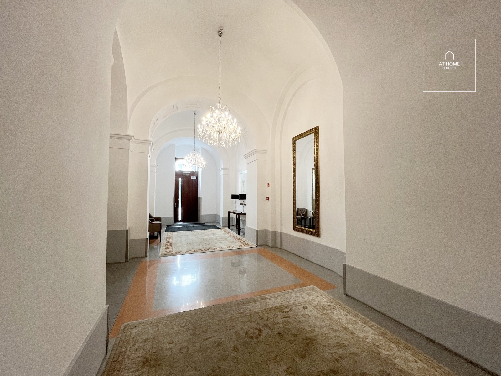 Exclusive apartment for rent Budapest V. district, Belváros