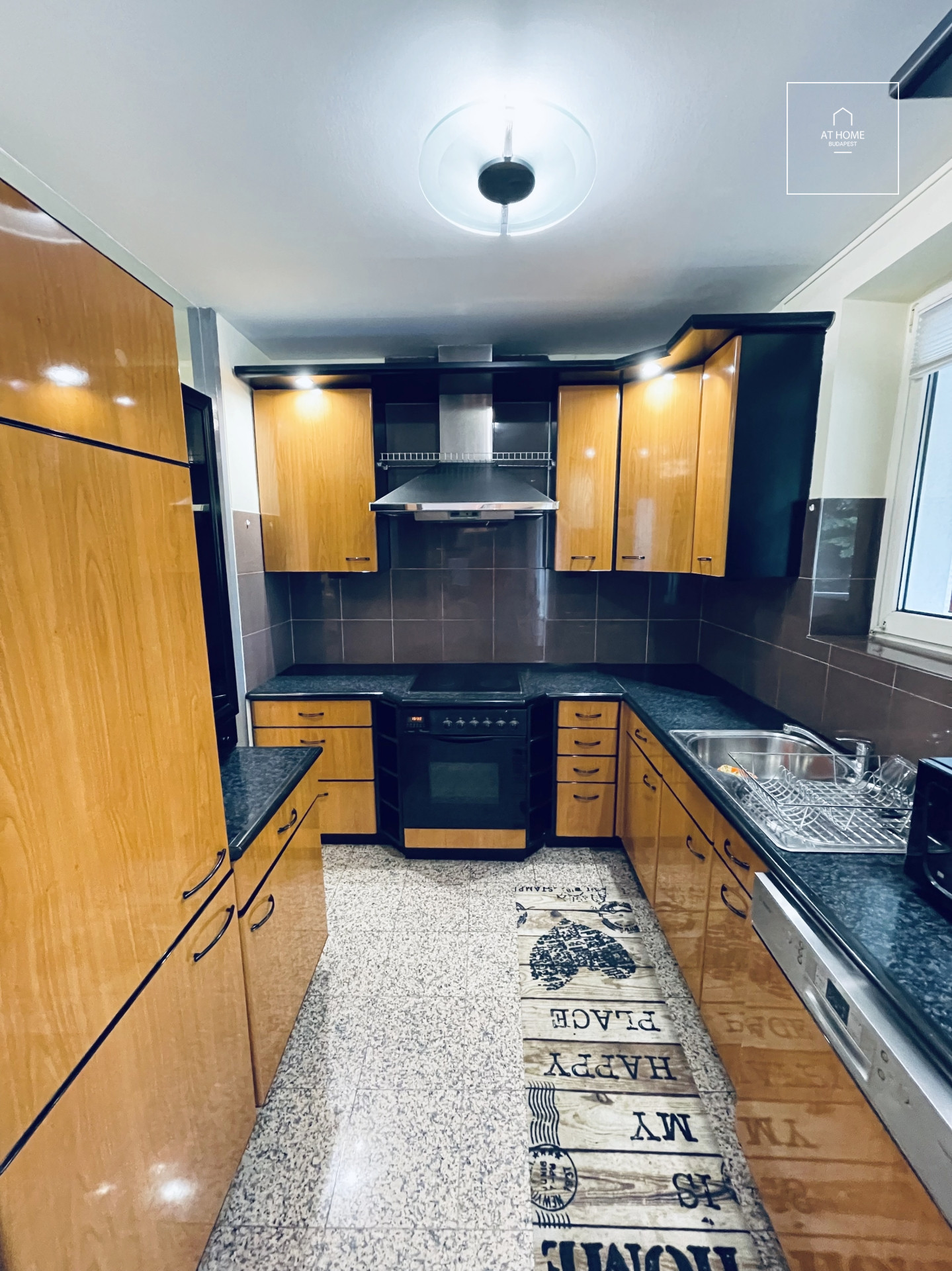Napfényes lakás kiadó Budapest II. kerület, Szemlőhegy